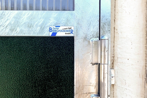 dirnhofer-4932F6601-A1B3-9F8C-2F53-48C9832C98C7.jpg